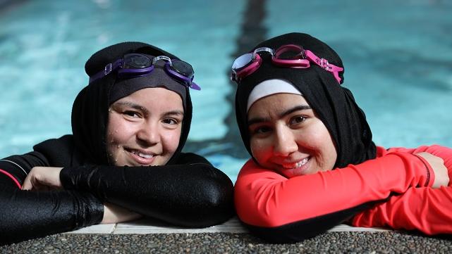 Refugee swim program